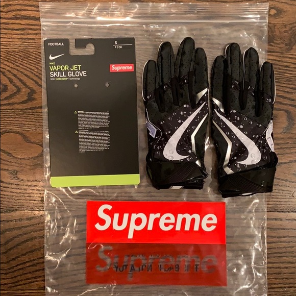supreme gloves football